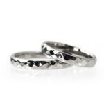 チタン結婚指輪 チタンマリッジリング 金属アレルギー対応 人気の鎚目模様金属アレルギー対応で安心の純チタン結婚指輪・ペアリング セミオーダーで大きいサイズも可能